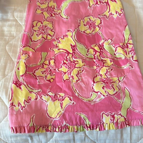 Adorable like new girls size 10 Lilly Pulitzer pink & yellow f
dress- price FIRM - Picture 4 of 5
